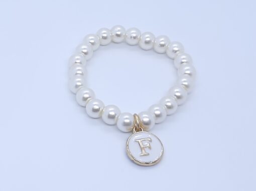 Pearl bracelet